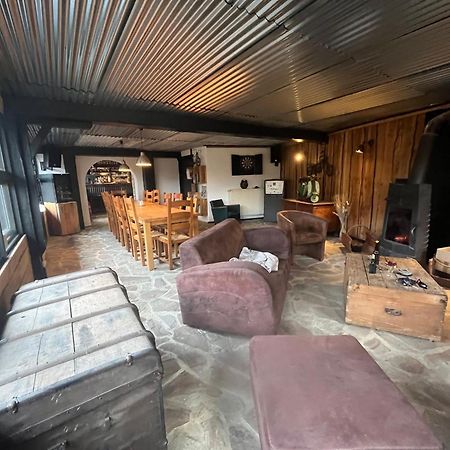 "Le Maloya" Chalets Independants -Chambre Balneo - Relais Motards Lacaune Εξωτερικό φωτογραφία