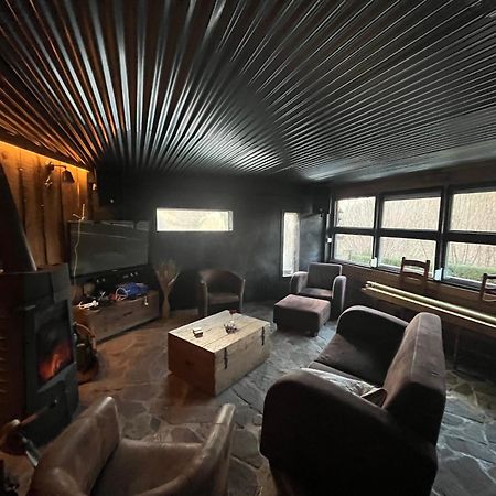 "Le Maloya" Chalets Independants -Chambre Balneo - Relais Motards Lacaune Εξωτερικό φωτογραφία