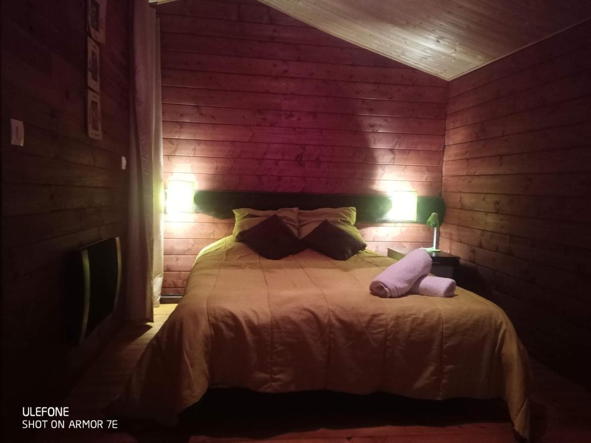 "Le Maloya" Chalets Independants -Chambre Balneo - Relais Motards Lacaune Εξωτερικό φωτογραφία