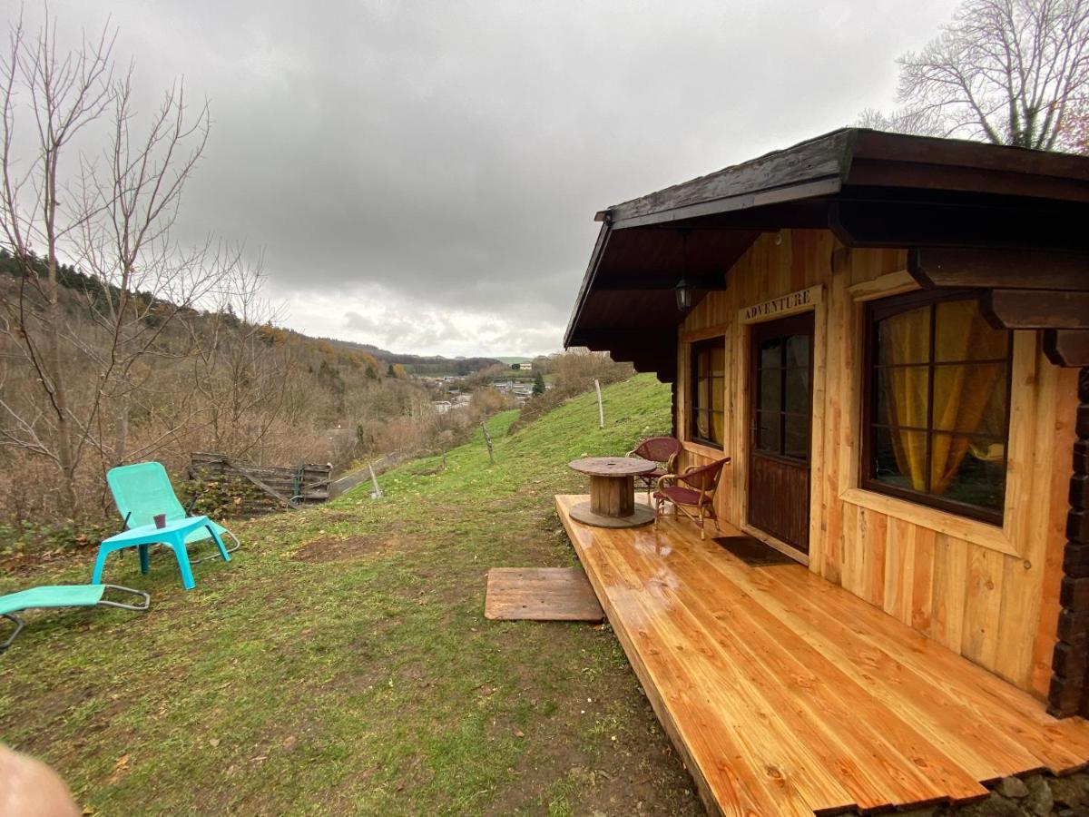 "Le Maloya" Chalets Independants -Chambre Balneo - Relais Motards Lacaune Εξωτερικό φωτογραφία